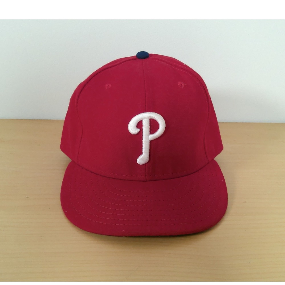 Philadelphia Phillies Hat New Era 59FIFTY MLB On-Field Fitted Cap Red Size 7 1/2